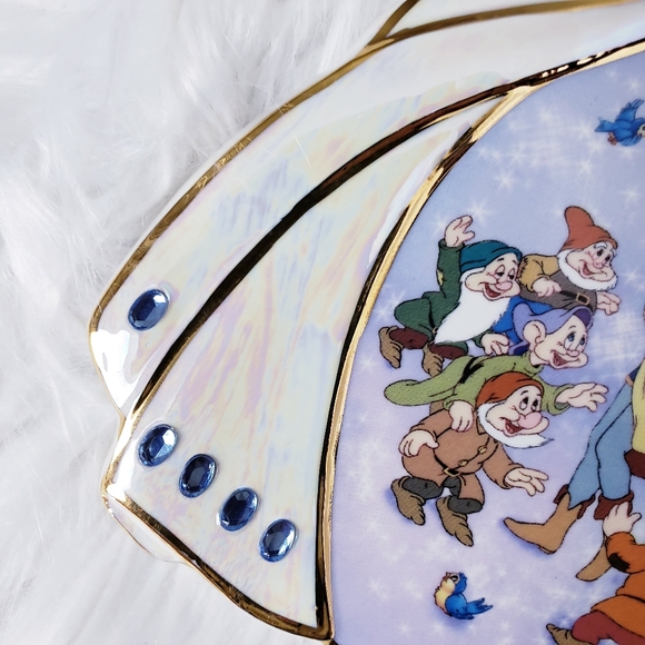 The Bradford Exchange Disney Princess Snow White - Picture 3 of 8